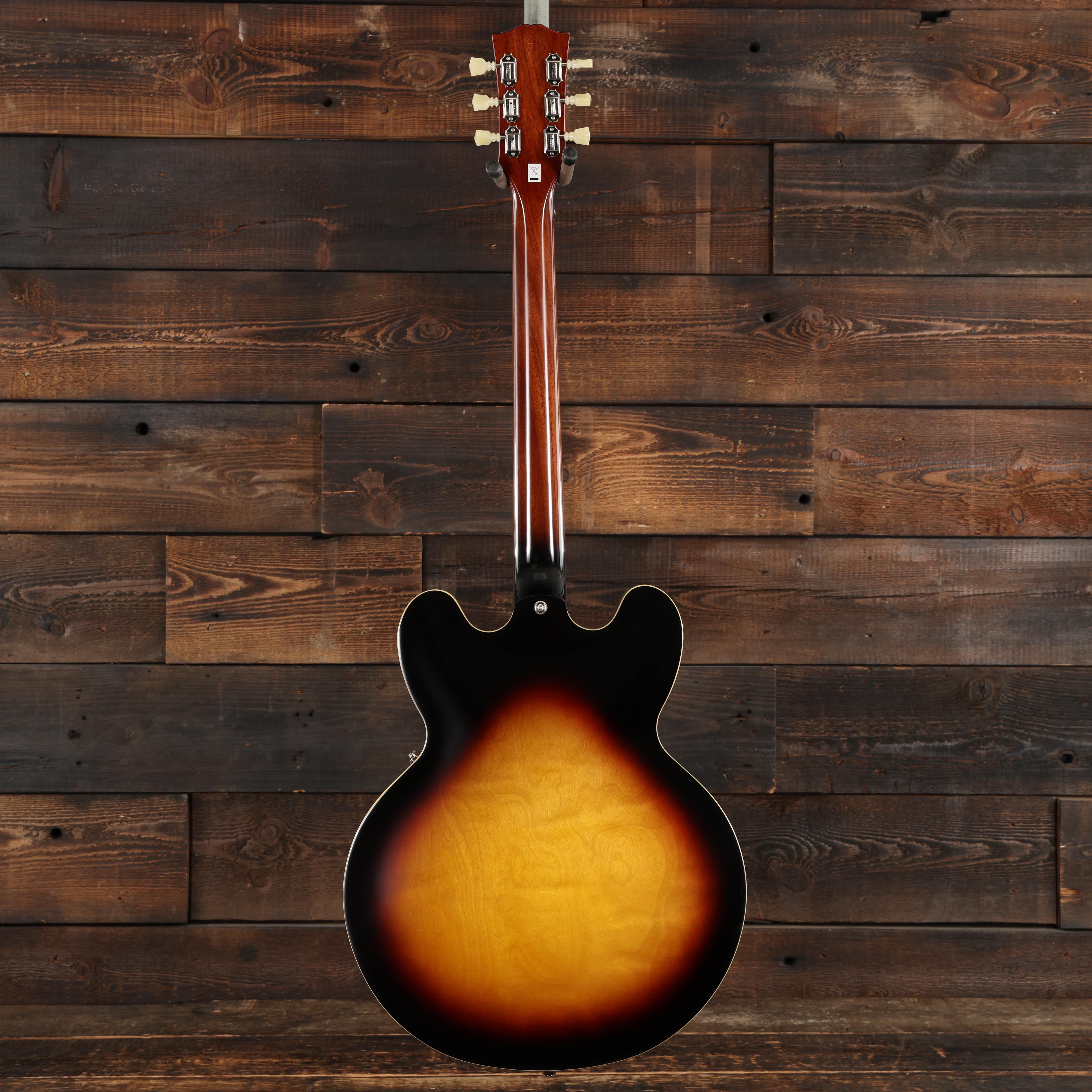Epiphone Inspired by Gibson Custom 1962 ES-335 Reissue Semi-Hollow
